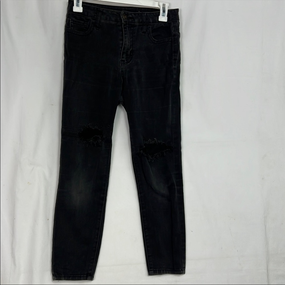 #0803 Cello Plain Black Ripped Jeans | Size: 5